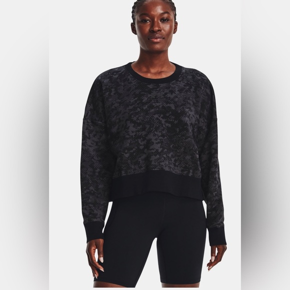 Under Armour Tops - 🍁NWT Under Armour Rival Fleece Camo Crew